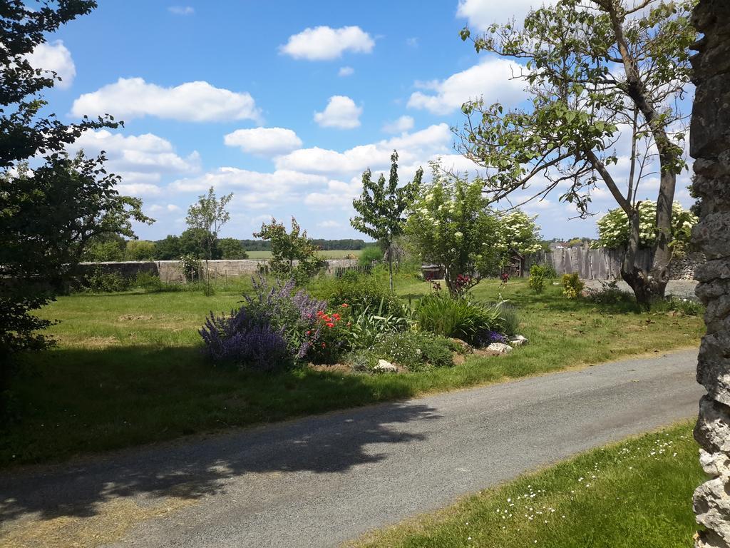La Cle Des Chants Tauxigny Exterior foto